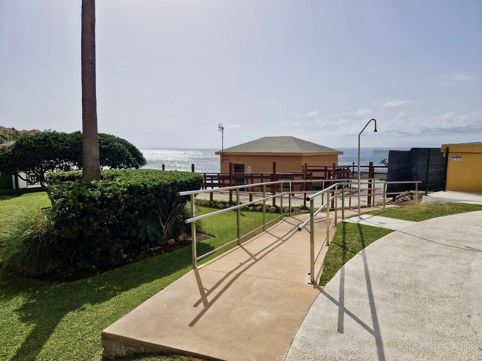 Sr Almirante 1ª Linea De Playa Apartment Sitio de Calahonda Exterior photo