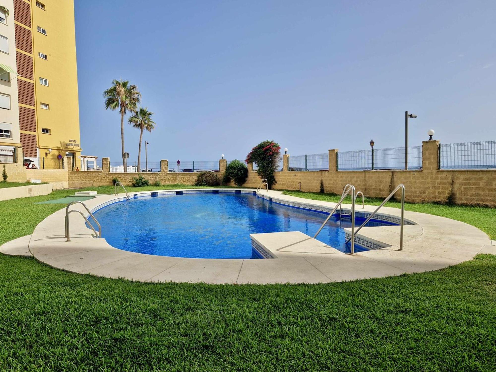 Sr Almirante 1ª Linea De Playa Apartment Sitio de Calahonda Exterior photo